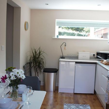 The Squirrels- Alresford, Essex Apartment Exterior photo